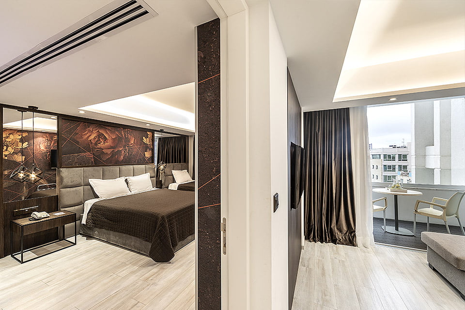 Deluxe Twin Room Almond Hotel
