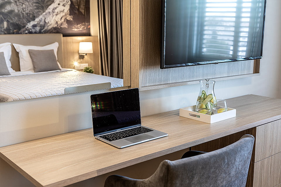 Deluxe Queen at Almond Hotel